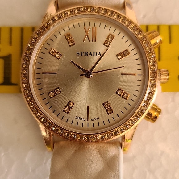 Ladies watch - Picture 7 of 9